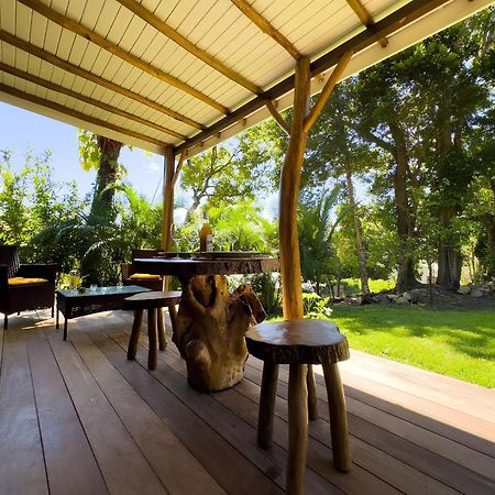 Bungalow Le Balisier Пуэнт-Нуар Экстерьер фото
